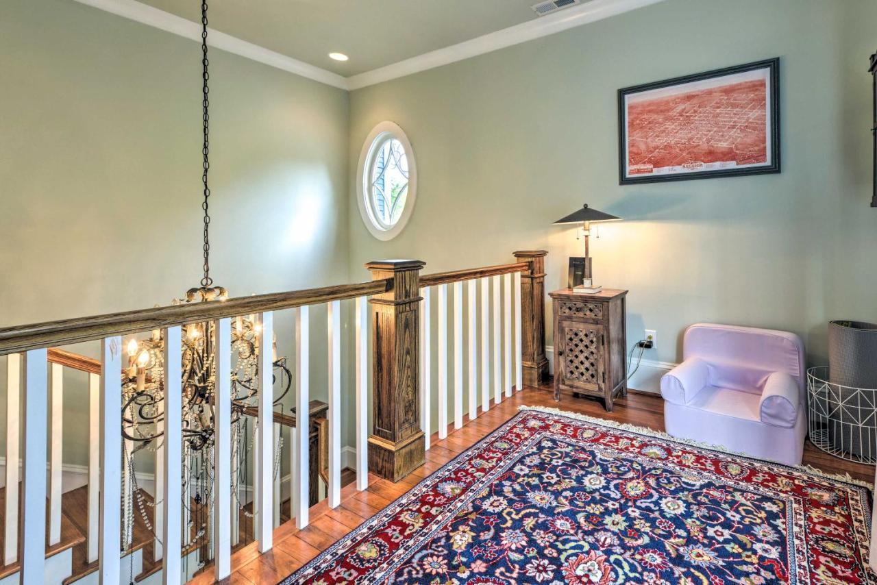 Elegant Raleigh Home With Porch, Walk Downtown! Esterno foto